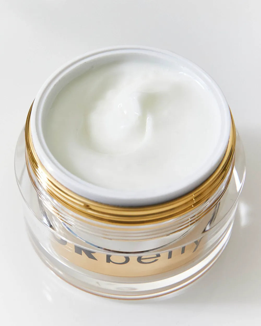 Straffende Körpercreme für den Bauch – mit Tiefen-Effekt
