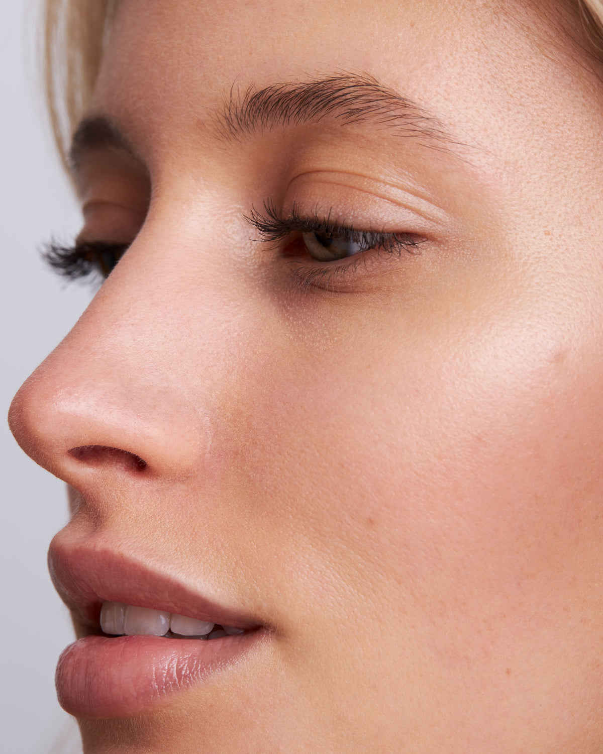 Lash-Primer mit Verstärkungs- und Verlängerungseffekt